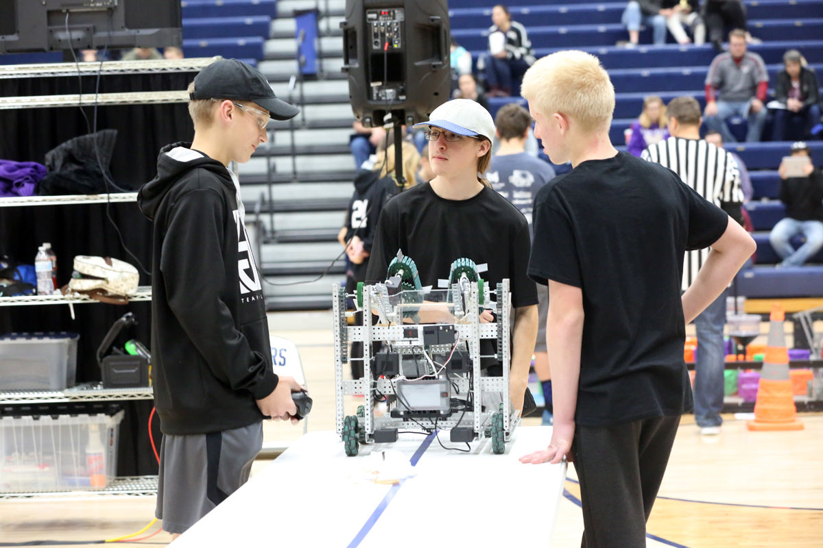 Cross County Robotics Tournament (37).jpg